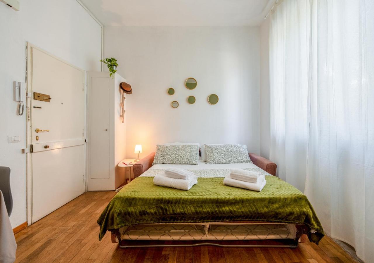 Milanese Elegance - 15 Minutes Duomo Apartment Luaran gambar